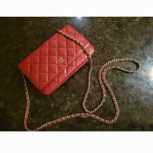 💯Authentic Chanel Wallet On Chain Red Lambskin